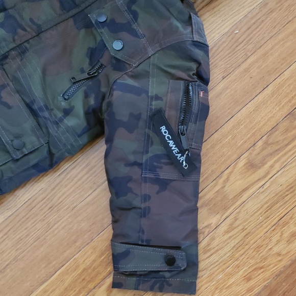Rocawear Camouflage Kids Winter Coat - Picture 3 of 8